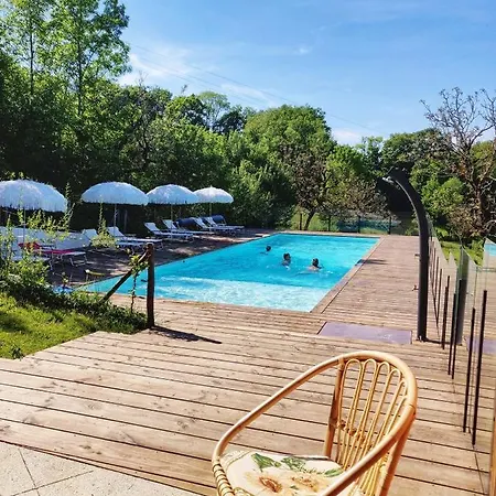 Estafete Bed & Breakfast 4*